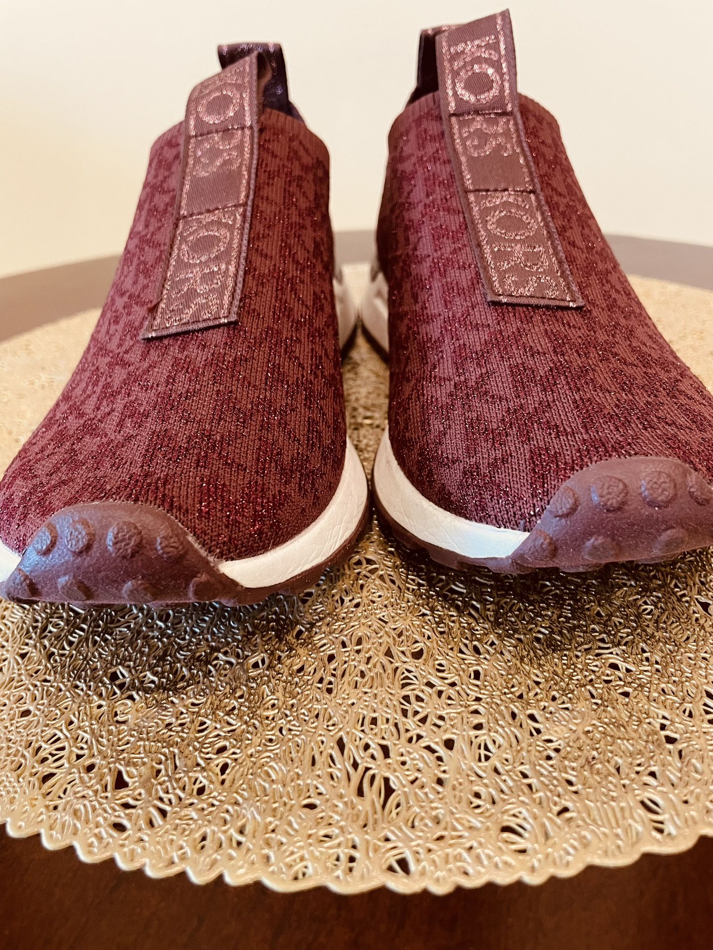 Micheal Kors Women’s Fashion Sneakers