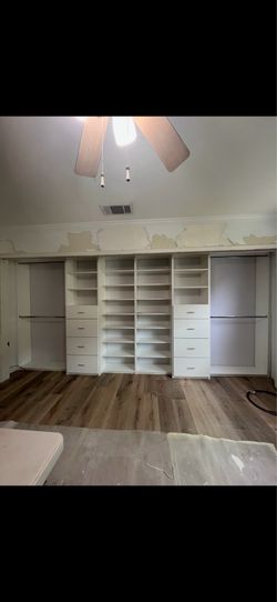 Custom closet