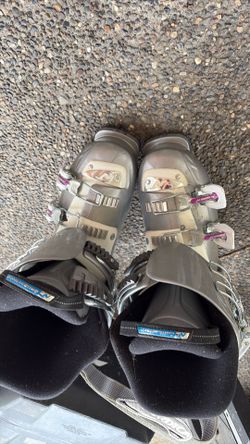Nordica snowboard boots