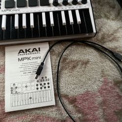 Akai MPK Mini