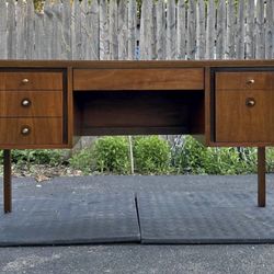 Mid Century Modern Desck/Credenza/Media Center Basic Witz.