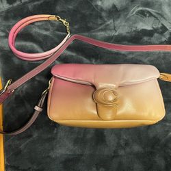 Coach Pillow Tabby 26 Purse