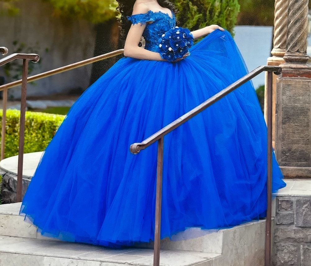 QuinceaƱera Royal Blue Dress Small corset style