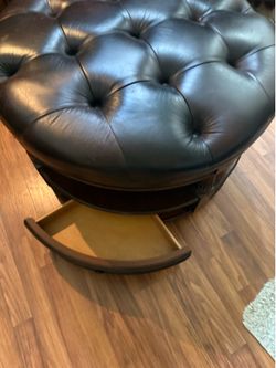 Broyhill Ottoman