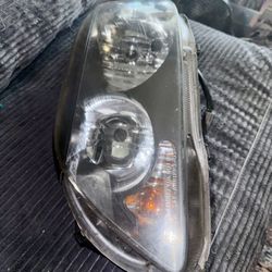 2005-2006 Scion Tc Driver Side Headlight 