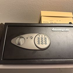 Sentry Safe - Brand New