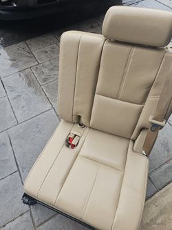 Suburban Tahoe Seats