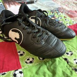 Kids Soccer cleats