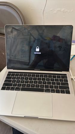 MacBook Pro Apple 🍎 is lock 🔒