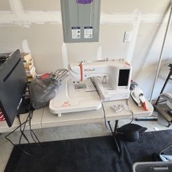 Poolin - embroidery machine