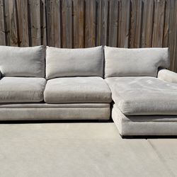 Cindy Crawford Bedford Park 2-Pc Right Arm Chaise Sectional – 113” Wide