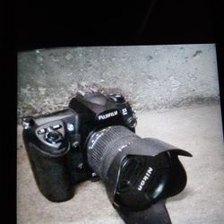 Nikon Fujifilm S5 Pro