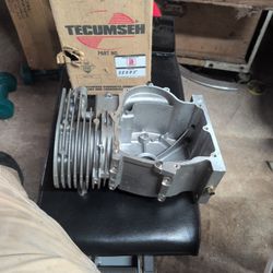 Tecumseh Repair Part 35385 - Cylinder | PartsTree https://offerup.com/redirect/?o=aHR0cHM6Ly9zaGFyZS5nb29nbGUvV1Z5aHcxQVlSb3RWaUtzZmw=