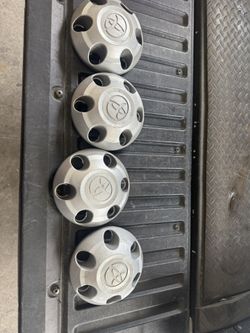 2007 Tacoma Caps