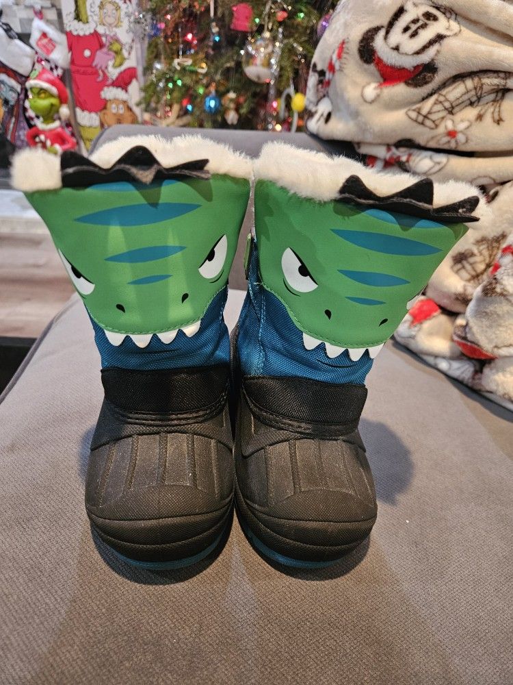 Kids Snow Boots Size 7t