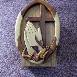 Praying Hands Wooden Puzzle Box