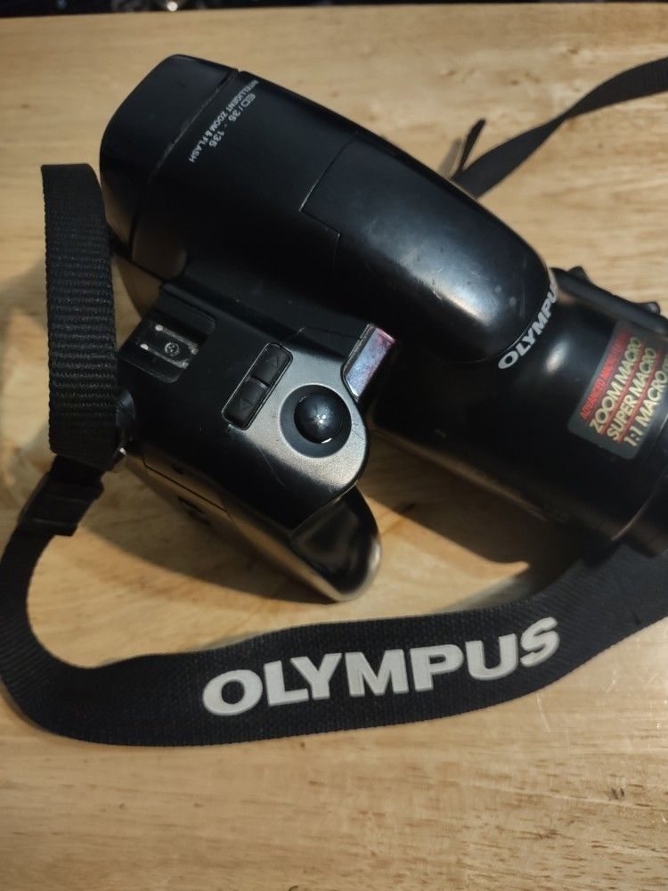 OLYMPUS CAMERA