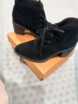 Clark’s boots women