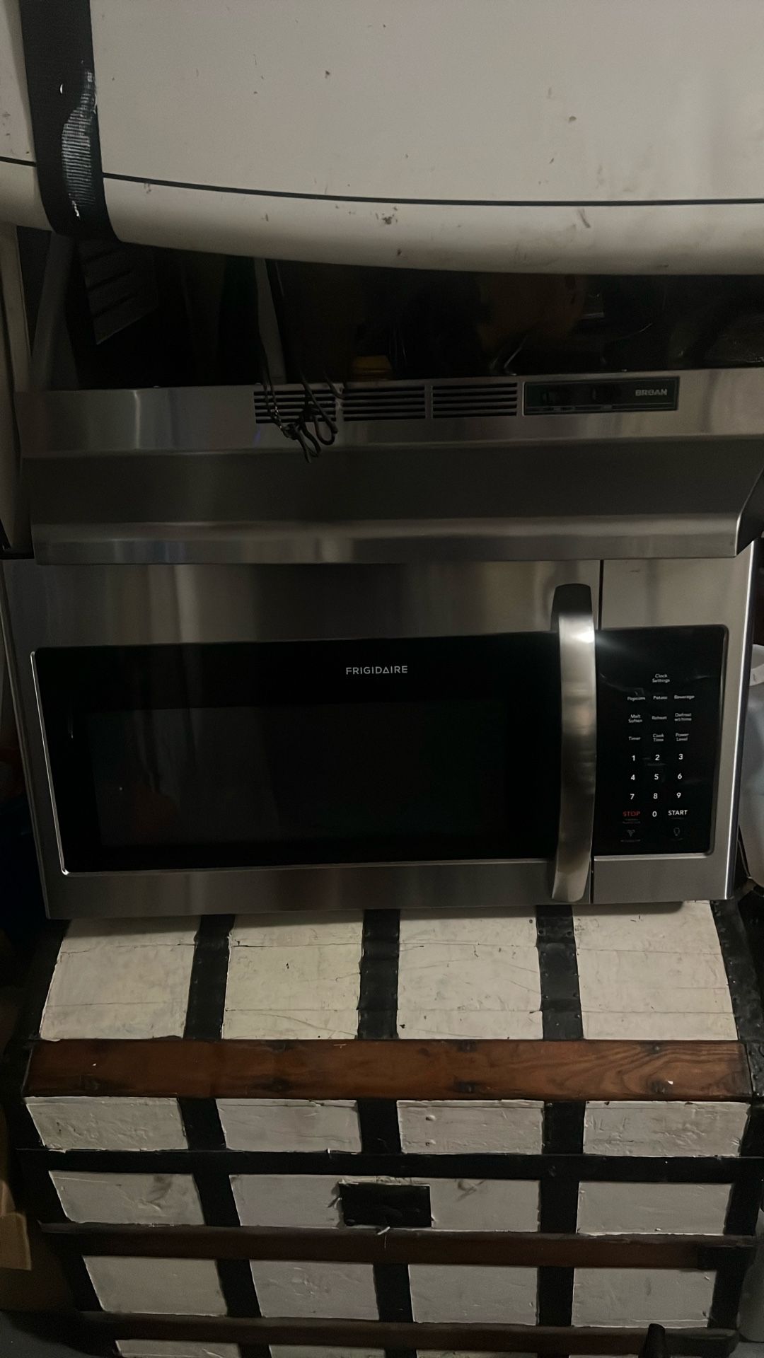 Frigidaire Microwave Stainless Steel OBO