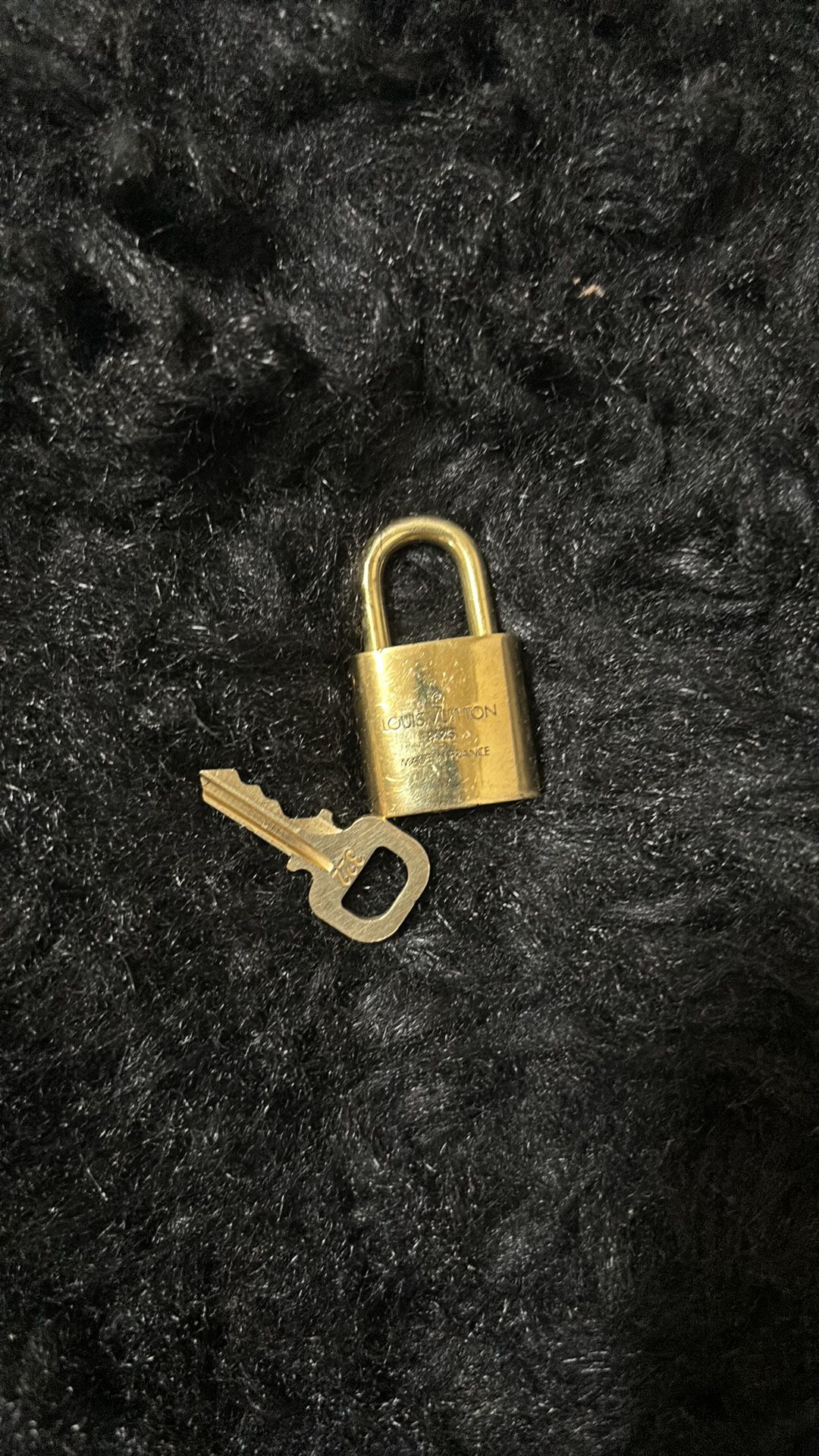 Louis Vuitton Key & Lock 🔐 #322