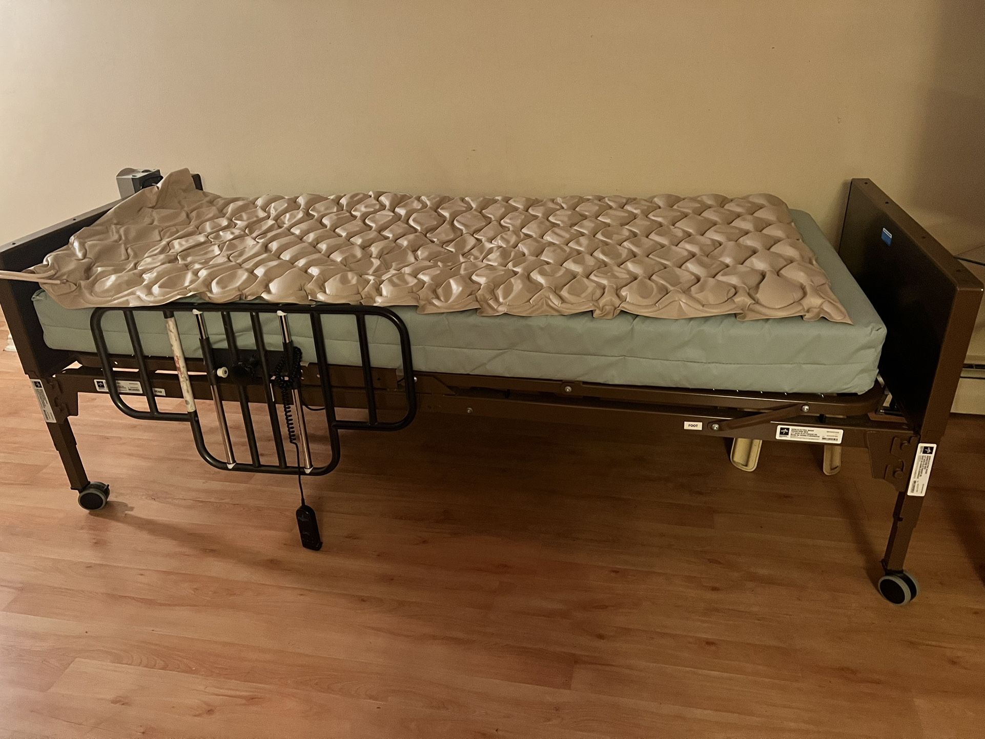 Electric Power Bad With Mattress.