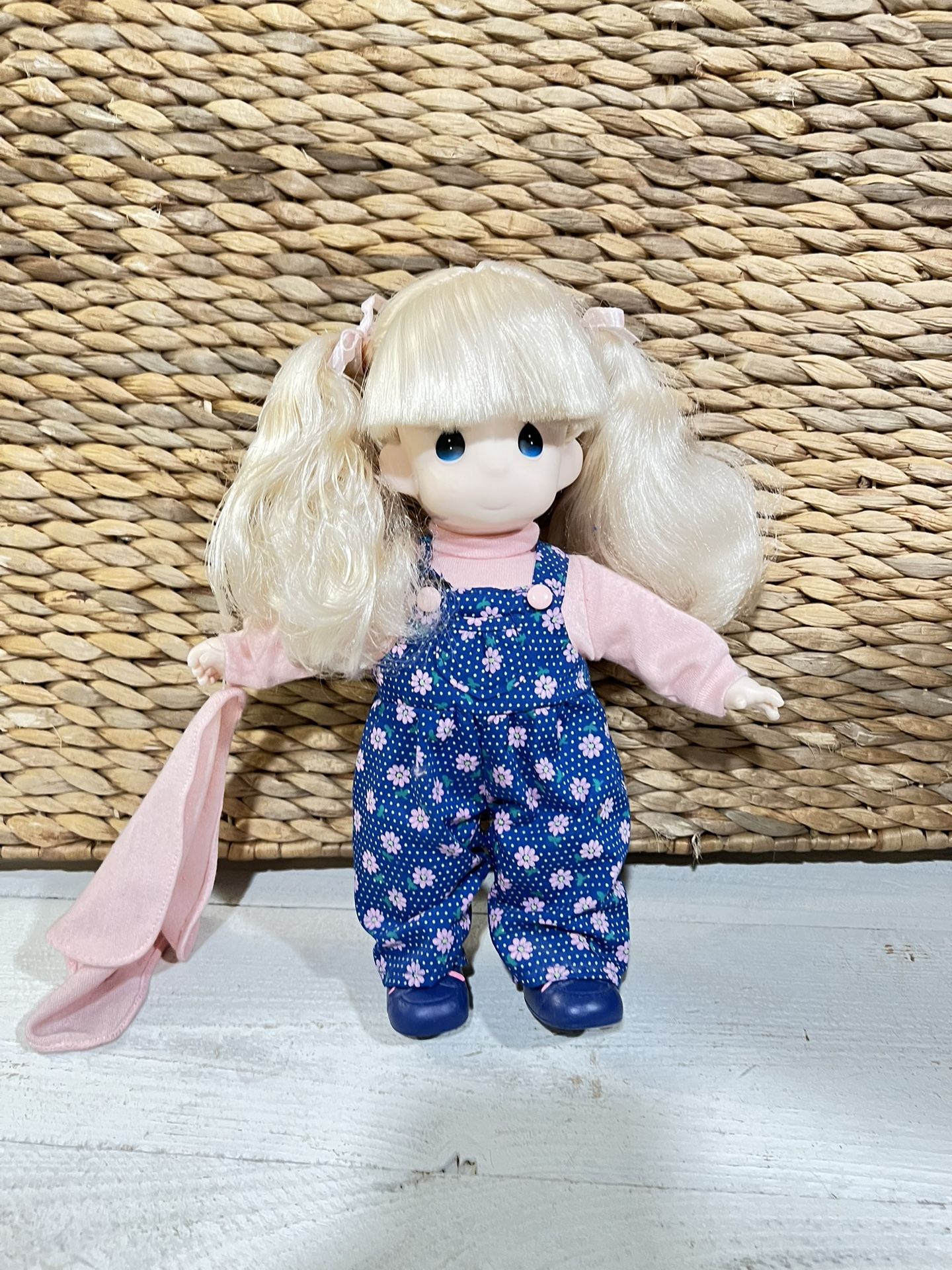 Precious Moments Blonde Pony Tails Blue Overalls 12 in. Cindy Doll
