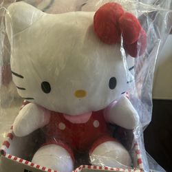 Hello Kitty Character Pillow & Throw Set