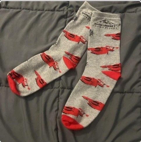 New Never Worn Seattle Mariners Father's Day Red Socks Racing Hydros