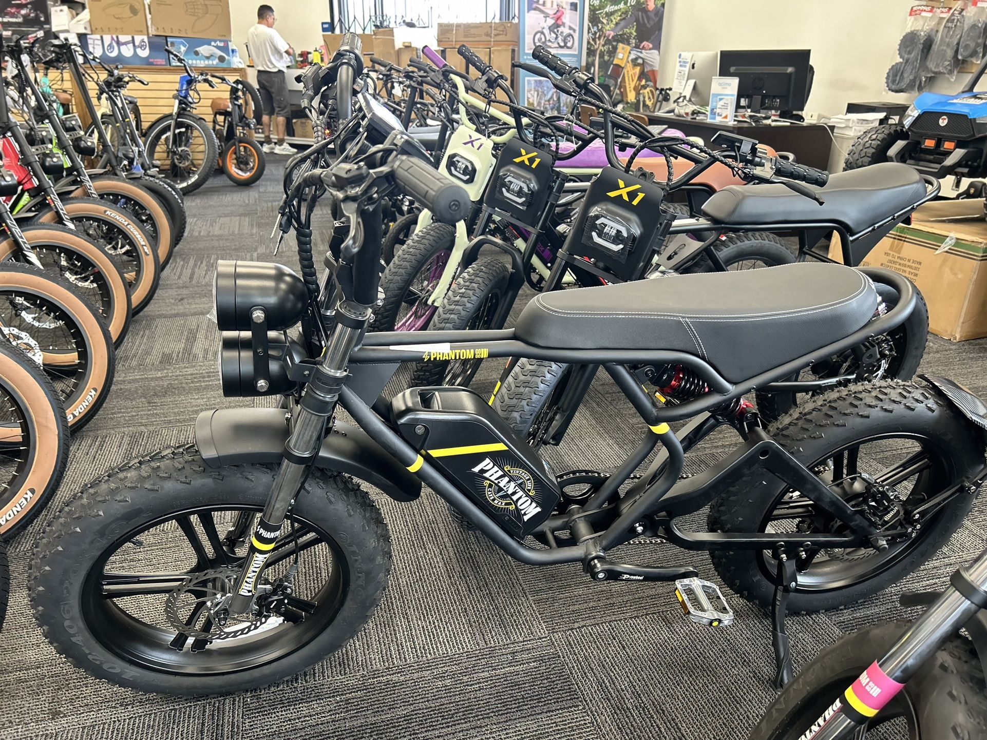 Phantom GoGo Cafe Max P20 500W/48V Electric Bike (3 Colors)