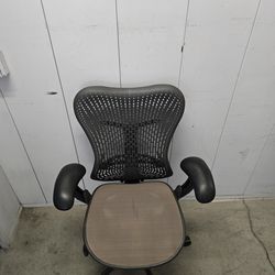 Herman miller mirra fully ergonomic task chair
