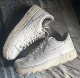 Nike Air Force 1 low white size 12.5