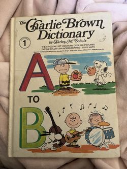 Vintage The Charlie Brown Dictionary A To B