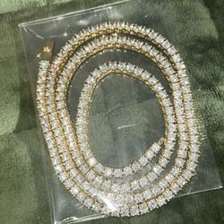 Gold Diamond Chain And Gucci Belt