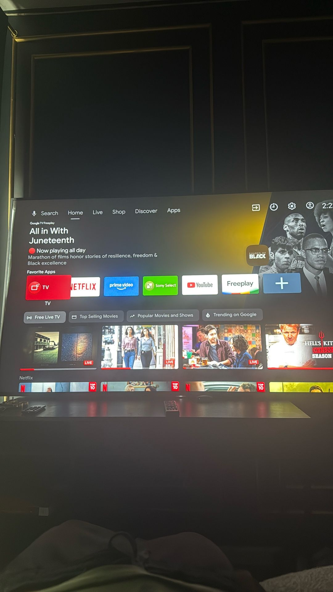 75in Sony ULTRA HD SMART TV