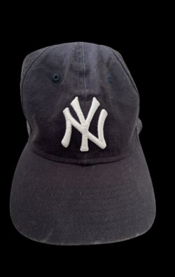 New York Yankees New Era Navy Classic 9TWENTY Adjustable Hat