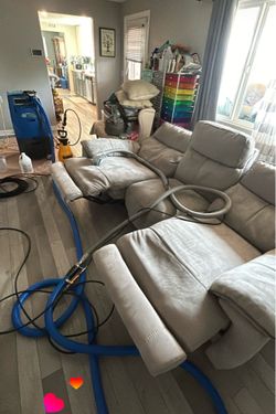 Sandia 200 PSI Carpet Extractor – Pro Machine w/ Upholstery Tool