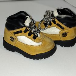 Baby Timberland  Size 5M Yellow And White Color 