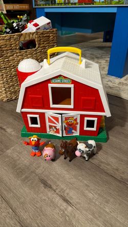 Sesame Street Farm Playset with Figures