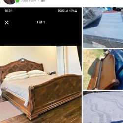 COMPLETE KING SIZE BED WITH PILLOWTOP MATTRESS 