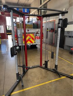Heavy-duty plate-loaded cable crossover/functional trainer