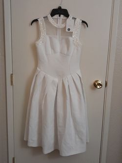 New Short  White Wedding Gown Dress Destination Beach Las Vegas Thumbnail