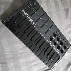 Akai MPK mini (Black)
