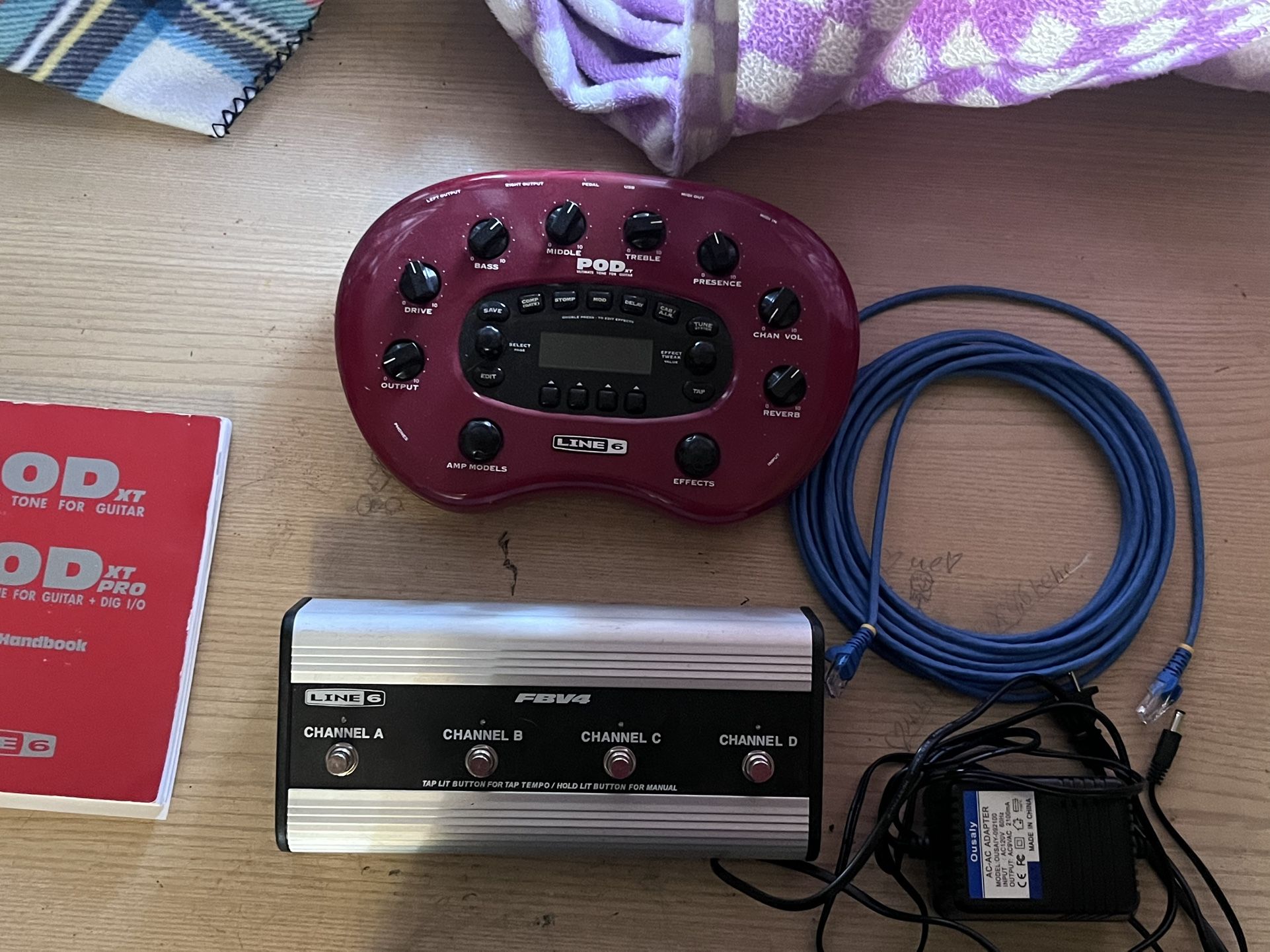 Line 6 POD XT With All Accessories.