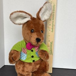 VINTAGE KANGAROO PLUSH 