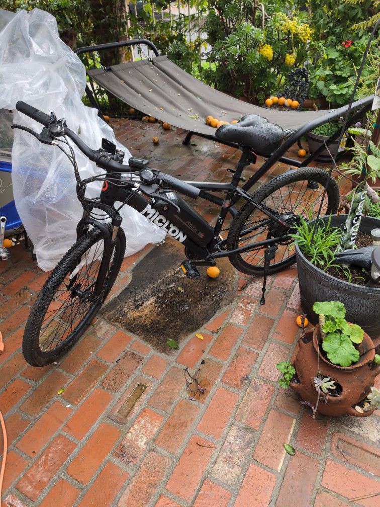 Miclon E-Bike Very Good Condition With Charger