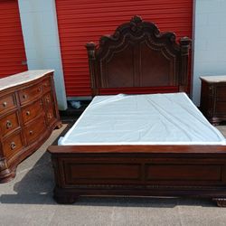Queen Size Bedroom Set With Boxspring 