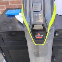 Bissell /Pet Smart Vacuum 