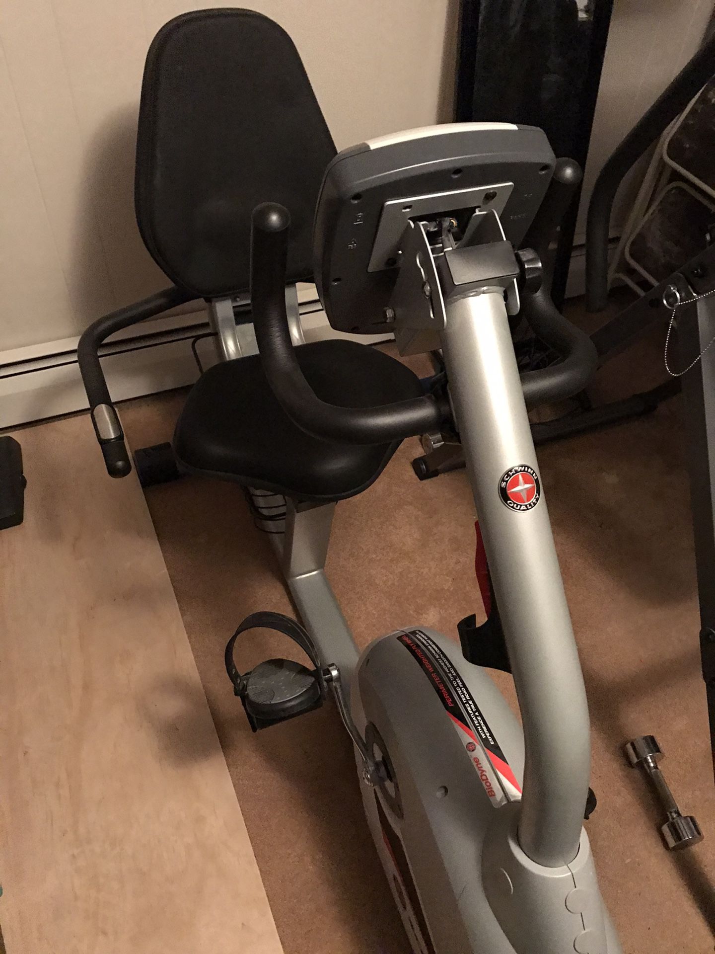 Schwinn 240 Recumbent Exercise Bike
