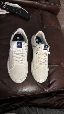 New white camba sperry woman size 7.5