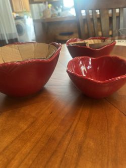 Princess House Nesting Plates $35